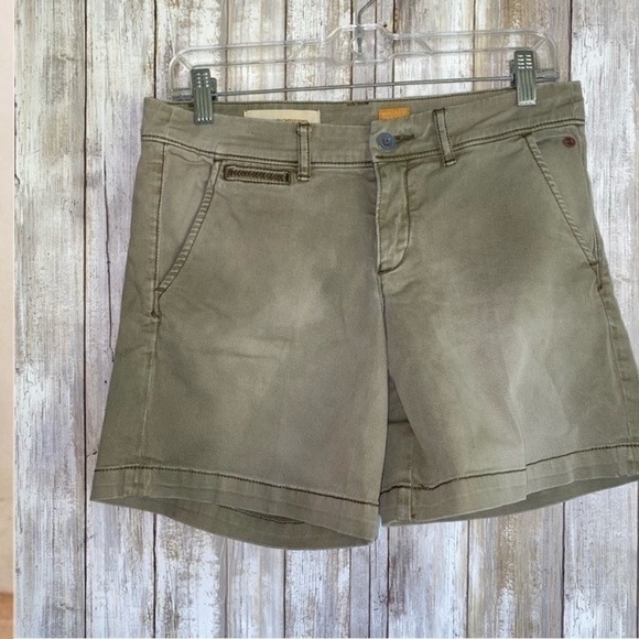 Anthro Pilcro Hyphen Shorts In Khaki - Picture 2 of 7